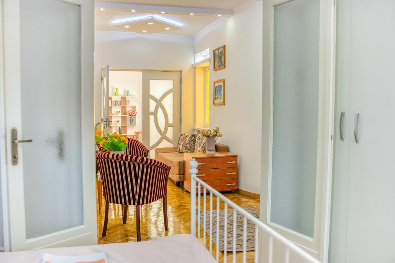 Suvenir Chic - Fusion Of Modern Elegance & Harmony * Bucarest